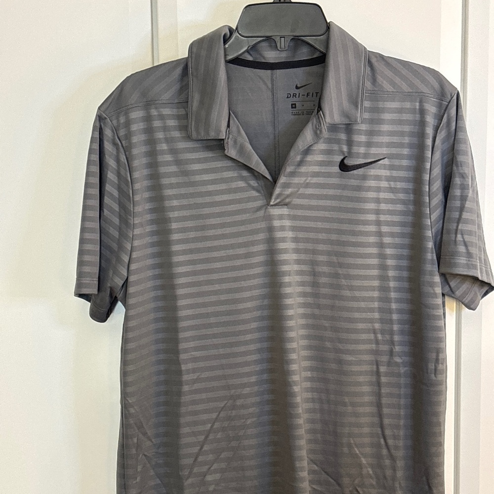 Nike men’s polo shirt